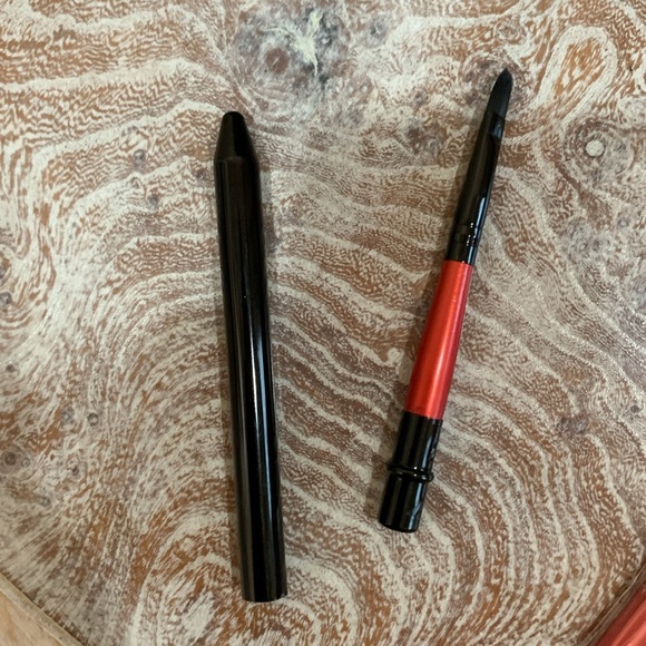 Too Hip makeup brush set - Picture 8 of 8